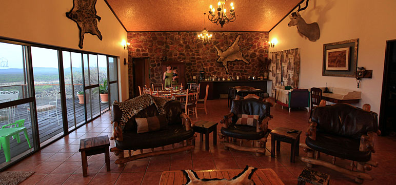 lounge, african namibia hunting safari onduri